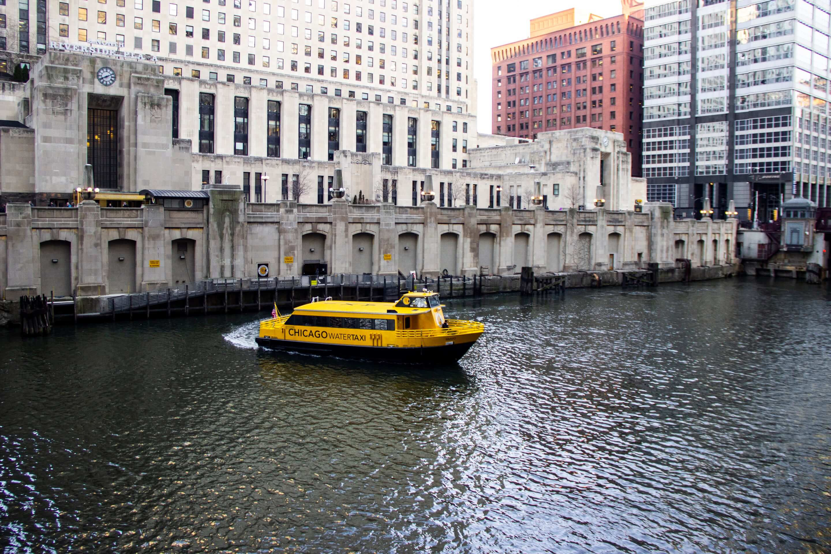 Ogilvie / Union (West Loop) Chicago Water Taxi